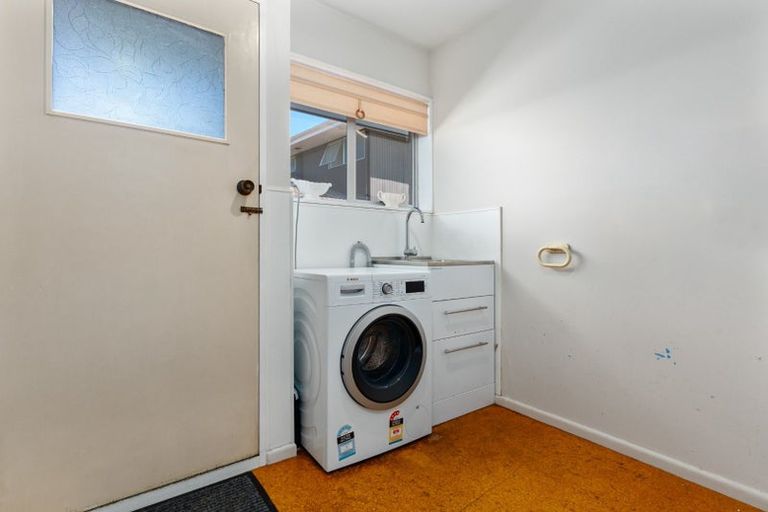 Photo of property in 36 Solway Avenue, Ilam, Christchurch, 8041