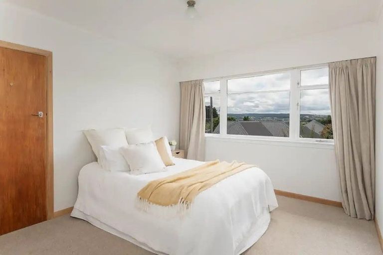 Photo of property in 1/74 Rokino Road, Hilltop, Taupo, 3330