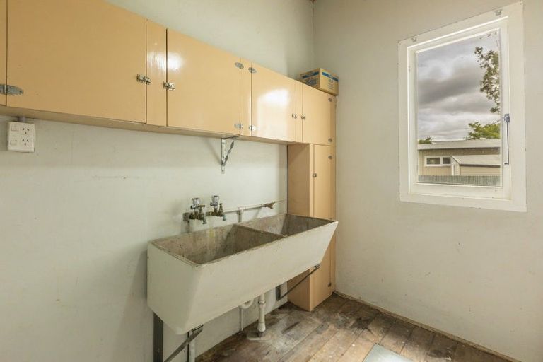 Photo of property in 200 Windsor Avenue, Parkvale, Hastings, 4122