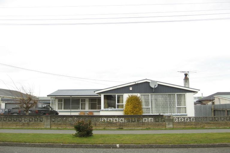Photo of property in 9 Murphy Street, Strathern, Invercargill, 9812