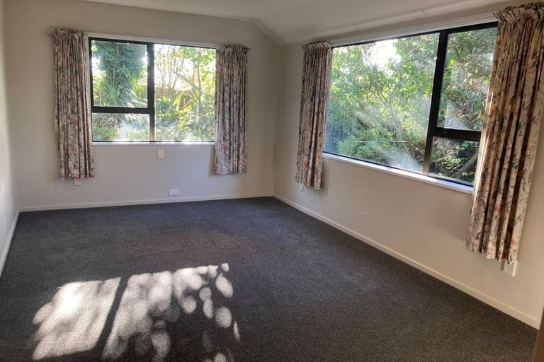 Photo of property in 17 Tintern Avenue, Avonhead, Christchurch, 8042