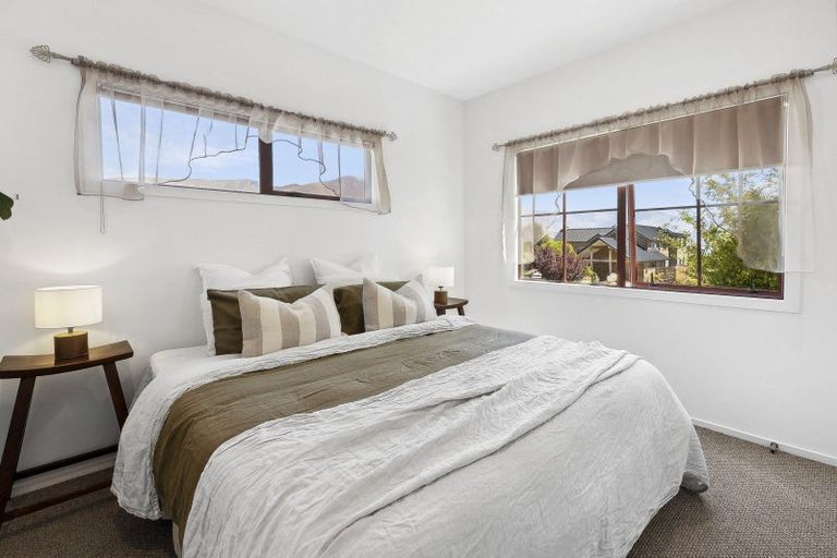 Photo of property in 22 Penrith Park Drive, Wanaka, 9305