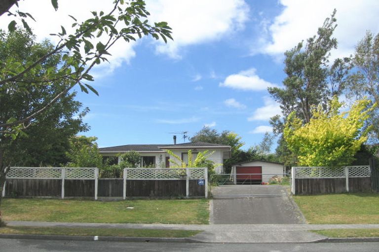 Photo of property in 12 Delaware Grove, Totara Park, Upper Hutt, 5018