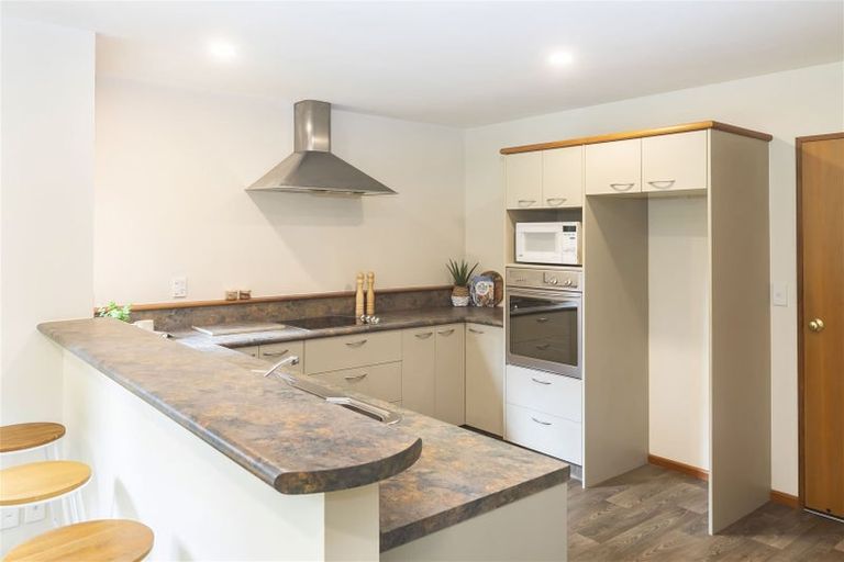 Photo of property in 272 Waimairi Road, Ilam, Christchurch, 8041