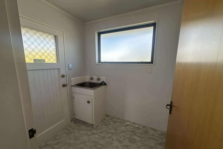 Photo of property in 5/8 Hewer Crescent, Naenae, Lower Hutt, 5011