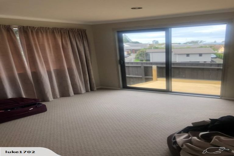 Photo of property in 22 Toru Road, Paraparaumu Beach, Paraparaumu, 5032