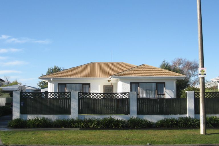 Photo of property in 20 Barton Avenue, Marewa, Napier, 4110