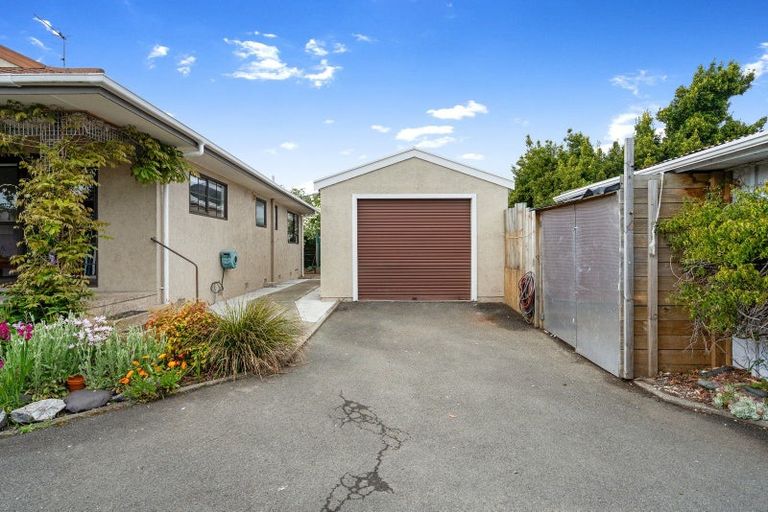 Photo of property in 2/6 Dorset Street, Richmond, 7020