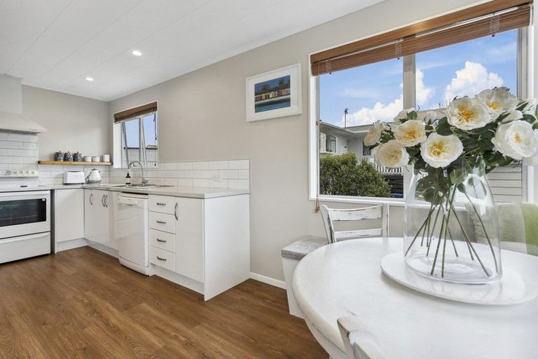 Photo of property in 445 Warspite Avenue, Ascot Park, Porirua, 5024