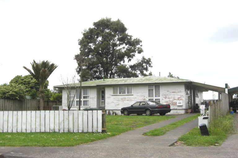 Photo of property in 66 Chichester Drive, Rosehill, Papakura, 2113