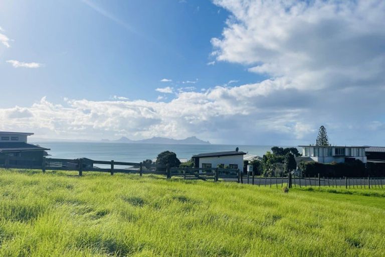 Photo of property in 13 Lang Road, Langs Beach, Waipu, 0582