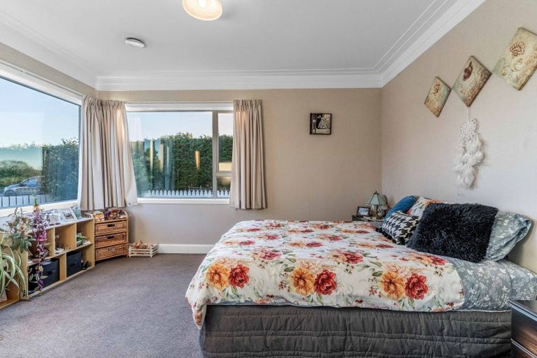 Photo of property in 1 Queen Street, Otautau, 9610