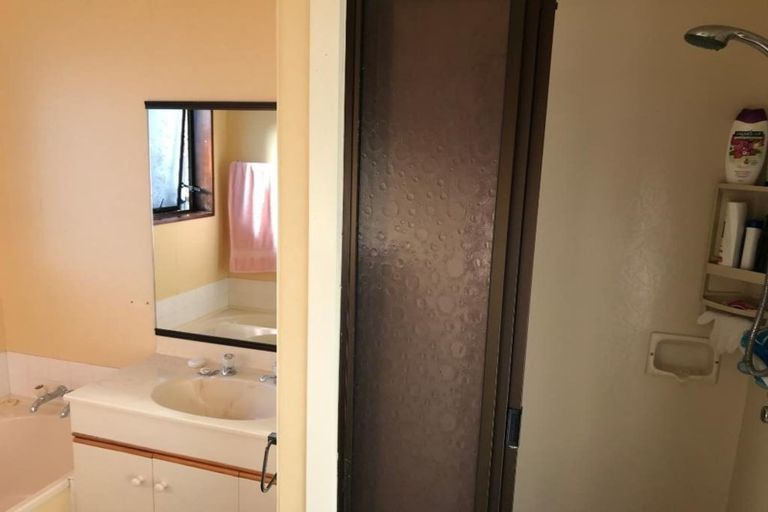 Photo of property in 2/6 Topaz Place, Bishopdale, Christchurch, 8053