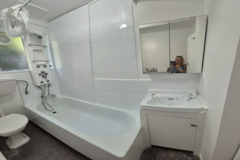 Photo of property in 51 Toroa Street, Torbay, Auckland, 0630