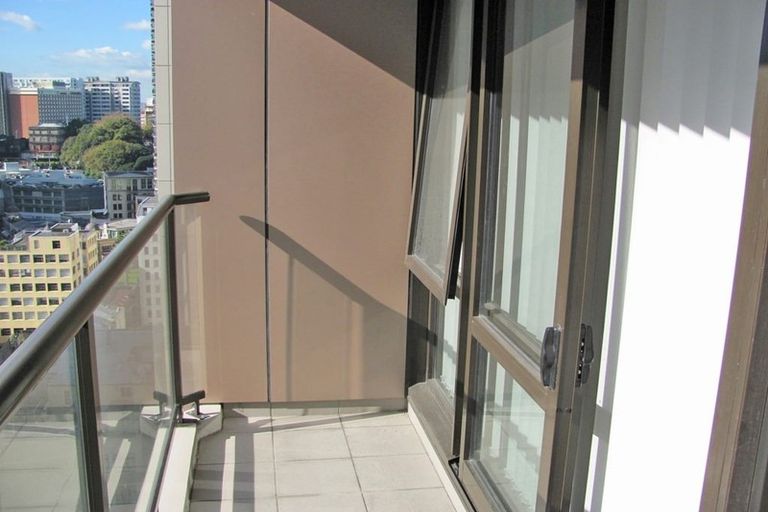 Photo of property in City Gardens Apartments, 21g/76 Albert Street, Auckland Central, Auckland, 1010