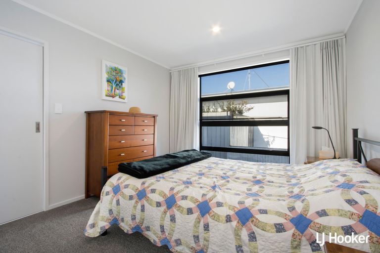 Photo of property in 102 Dillon Street, Waihi Beach, 3611