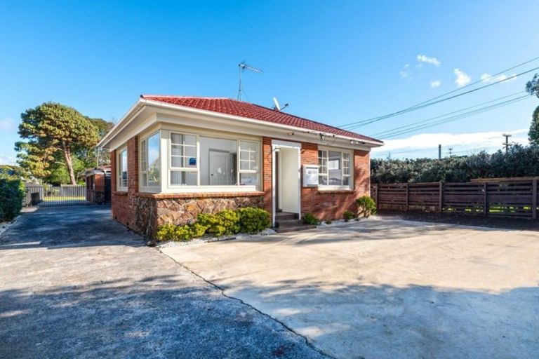 Photo of property in 1/23 Hamilton Road, Papatoetoe, Auckland, 2025