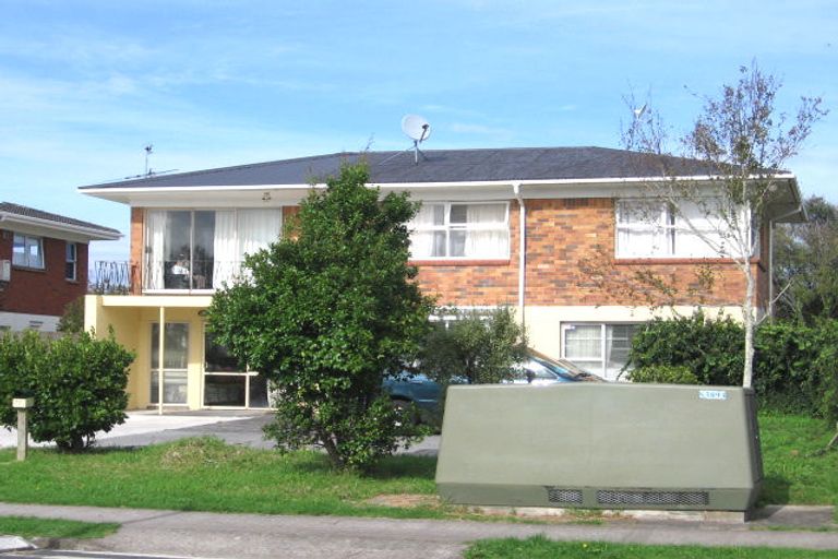 Photo of property in 77 Macleans Road, Bucklands Beach, Auckland, 2014
