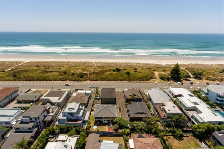 Photo of property in 133a Marine Parade, Mount Maunganui, 3116