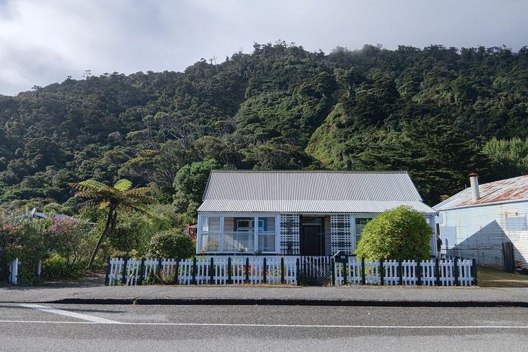 Photo of property in 86 Torea Street, Granity, 7823