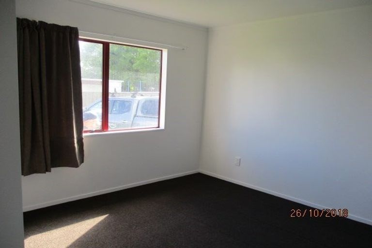 Photo of property in 8 Beech Place, Owhata, Rotorua, 3010