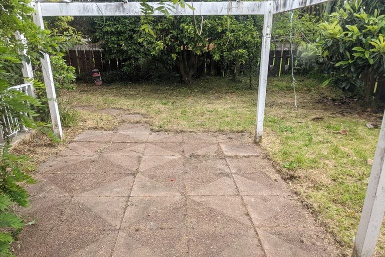 Photo of property in 2 Ti Nana Crescent, Henderson, Auckland, 0610