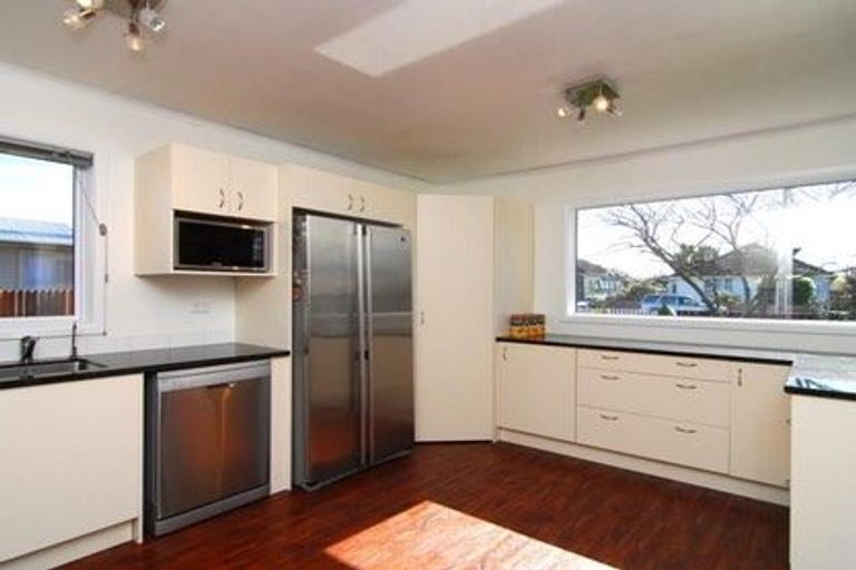 Photo of property in 400 Murdoch Road West, Raureka, Hastings, 4120