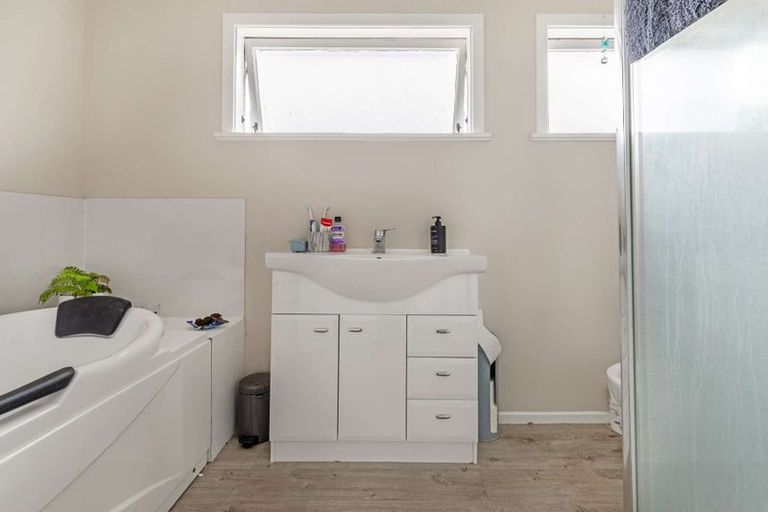 Photo of property in 25 Hinemotu Avenue, Kawerau, 3127