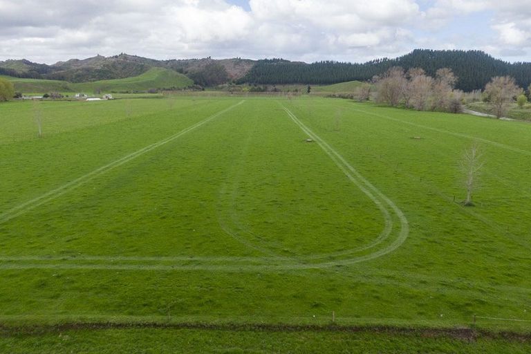 Photo of property in 354 Kumuiti Road, Fordell, Whanganui, 4577