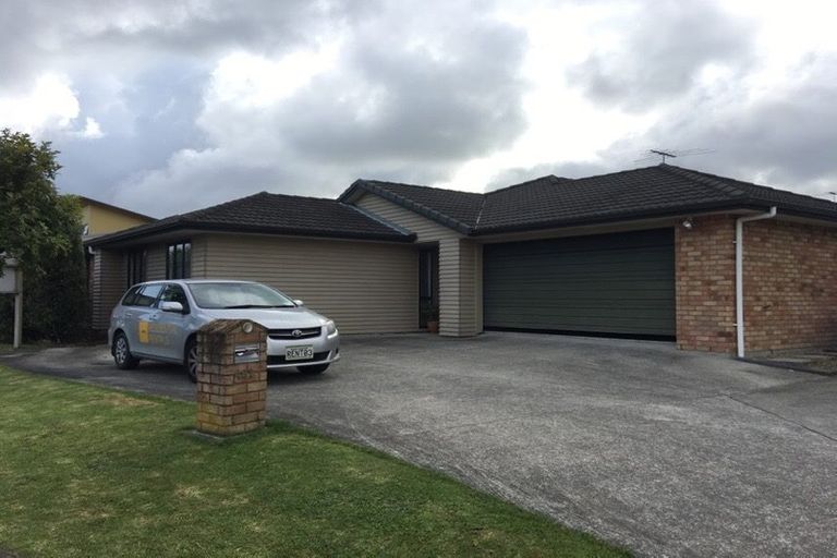 Photo of property in 487 Te Irirangi Drive, Flat Bush, Auckland, 2013