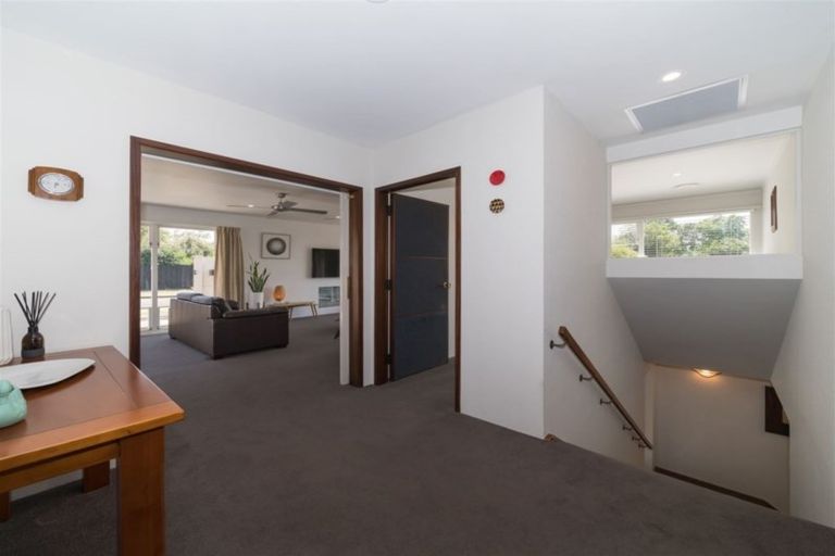 Photo of property in 14 Lincoln Terrace, Hokowhitu, Palmerston North, 4410