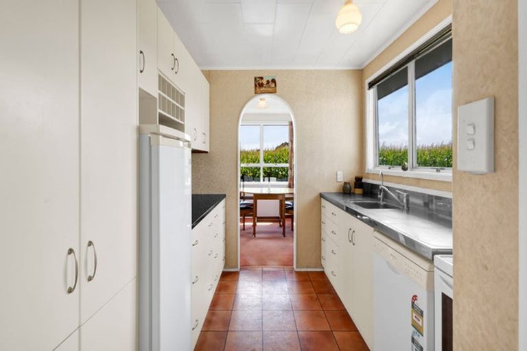 Photo of property in 53 Brennan Place, Opunake, 4616