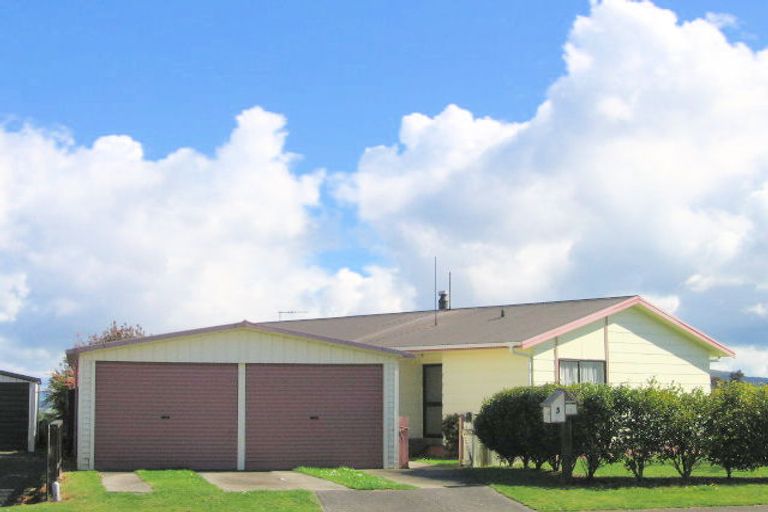 Photo of property in 3 Mansfield Road, Owhata, Rotorua, 3010