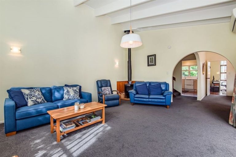 Photo of property in 101 Stapleford Crescent, Browns Bay, Auckland, 0630