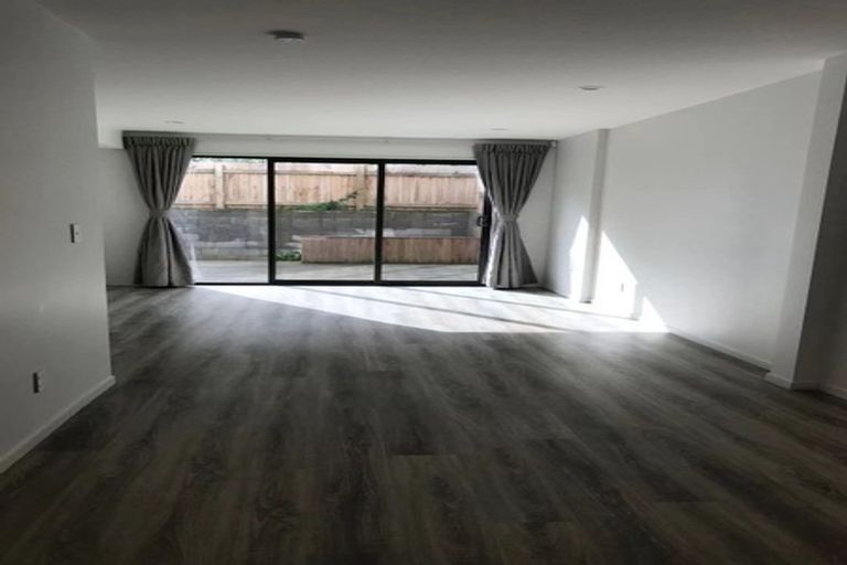 Photo of property in 44 Ti Kouka Lane, Sandringham, Auckland, 1025