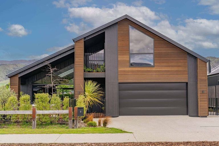 Photo of property in Wooing Tree Vineyard Ltd, 2 Blondie Drive, Cromwell, 9310