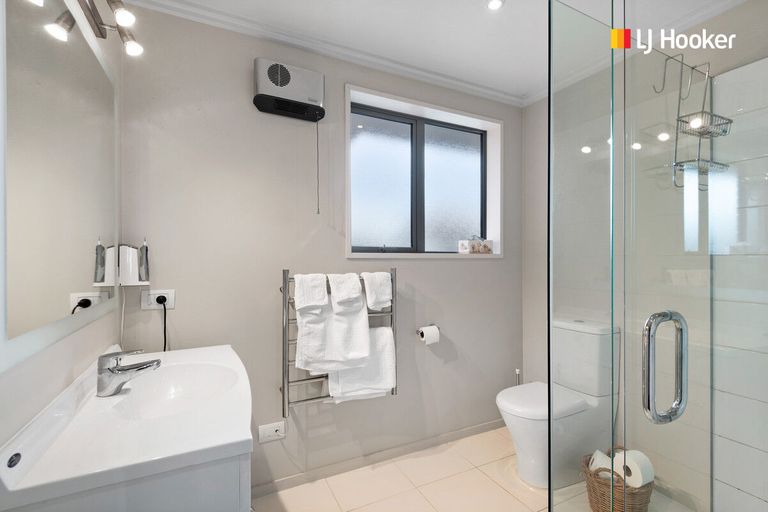 Photo of property in 169 Wingatui Road, Mosgiel, 9024