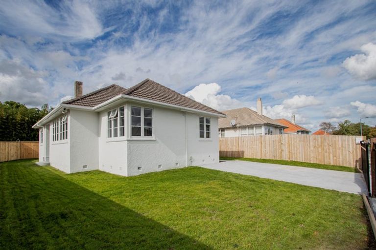 Photo of property in 1/41 Ross Crescent, Fairfield, Hamilton, 3214