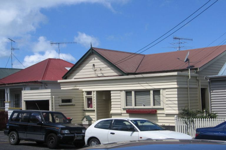 Photo of property in 19 Claremont Street, Grafton, Auckland, 1023