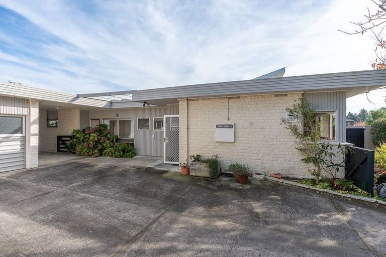 Photo of property in 31 Bernard Street, Chedworth, Hamilton, 3210