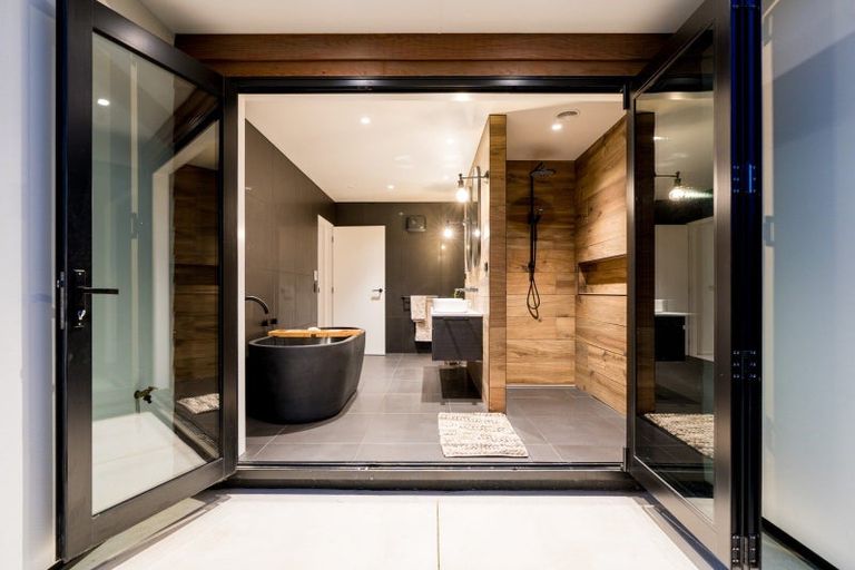 Photo of property in 11 Three Kings Court, Outram, 9019