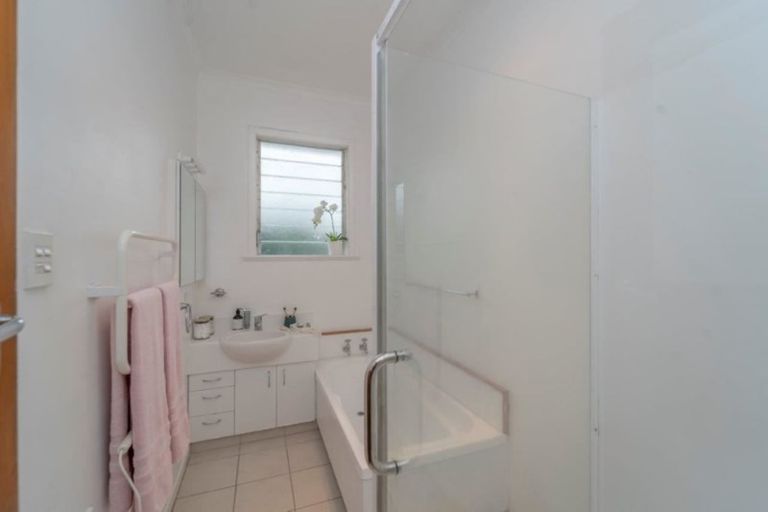 Photo of property in 16 Second Street, Lansdowne, Masterton, 5810