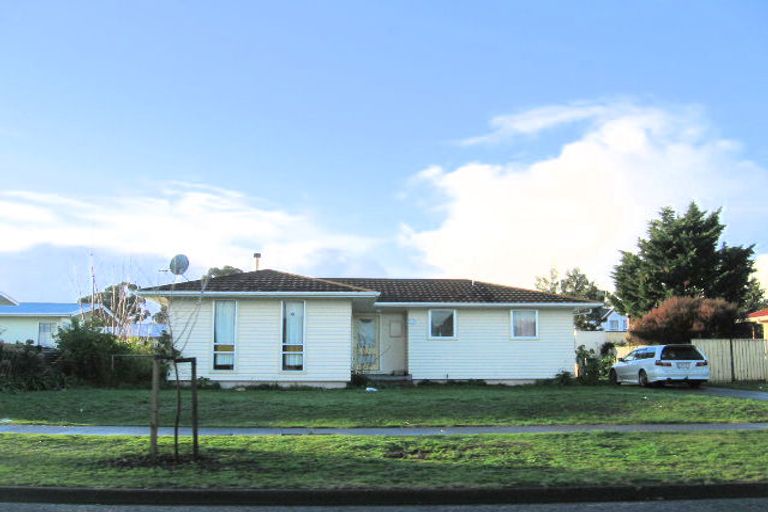 Photo of property in 13 Cartier Crescent, Flaxmere, Hastings, 4120