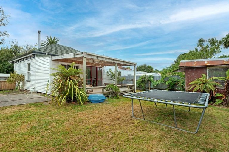 Photo of property in 24 Parau Street, Kaiti, Gisborne, 4010