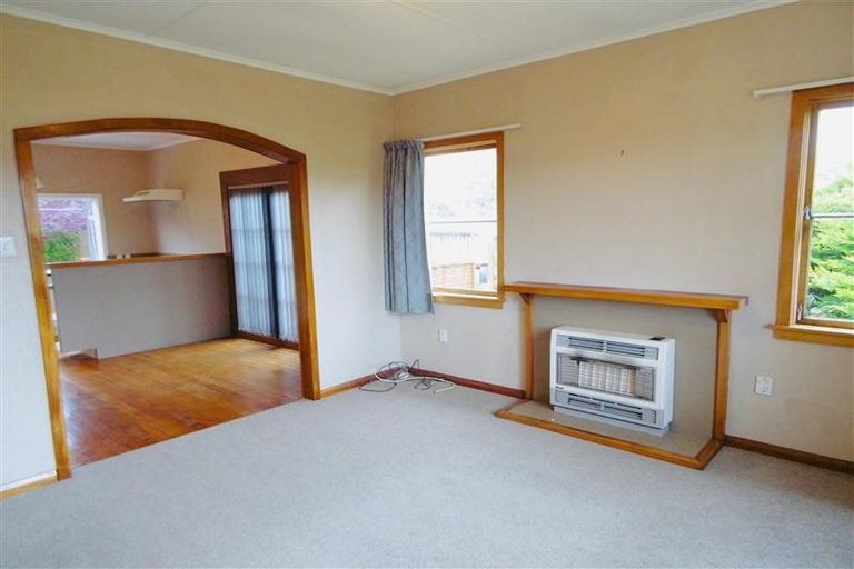 Photo of property in 292 Huatoki Street, Upper Vogeltown, New Plymouth, 4310