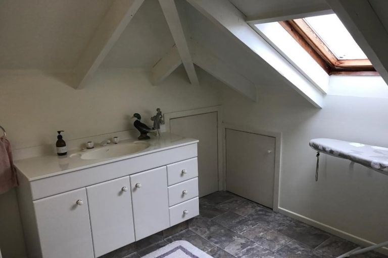 Photo of property in 3a Ascot Avenue, Henderson, Auckland, 0610