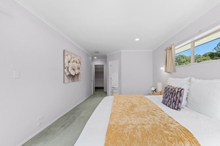 Photo of property in 4 Adam Lile Drive, Highlands Park, New Plymouth, 4312