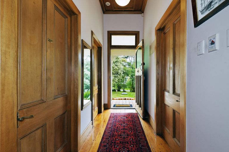 Photo of property in 54 Upland Road, Huia, Auckland, 0604