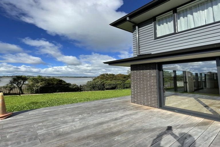 Photo of property in 46 Sunningdale Street, Wattle Downs, Auckland, 2103