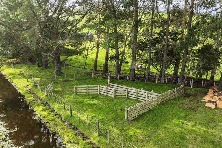 Photo of property in 2/242 Ahuriri Road, Tai Tapu, Christchurch, 7672